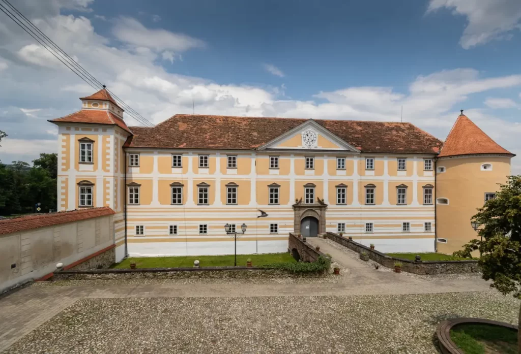 Spoznajte naš grad